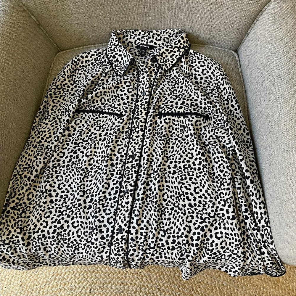 Express Cheetah Print Long Sleeve Blouse